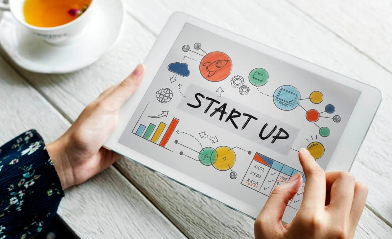 Startups and SaaS digital solutions